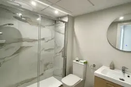 Image 4 thumb