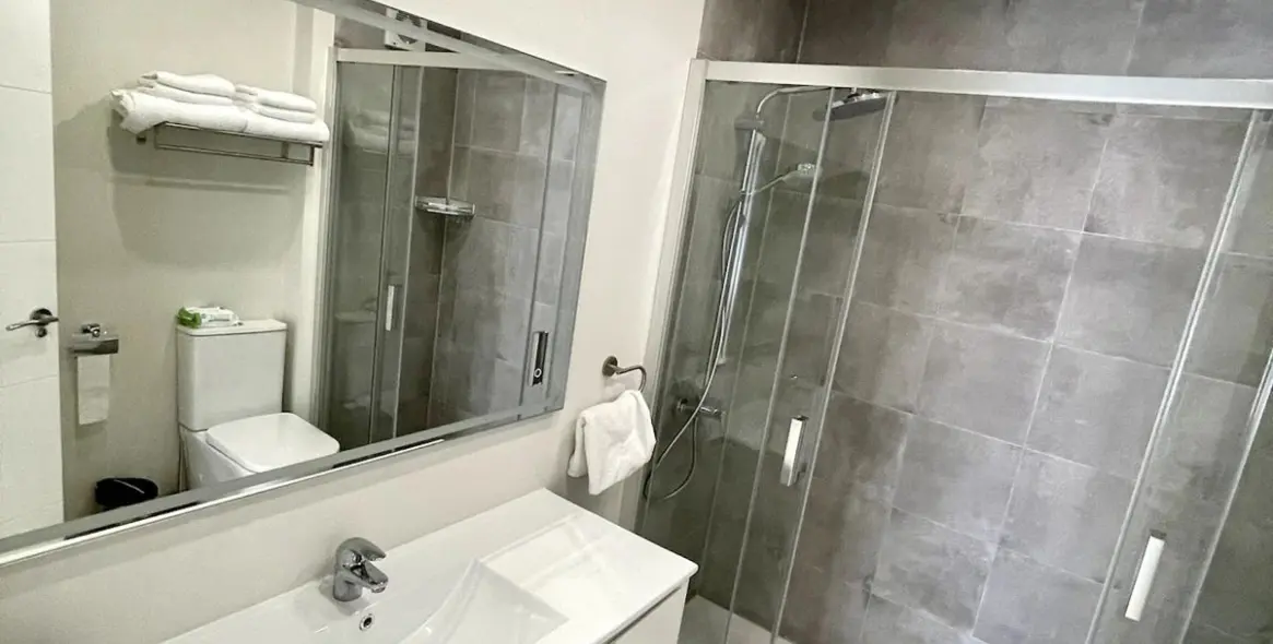 Long-term rent of penthouse in Estepona 5