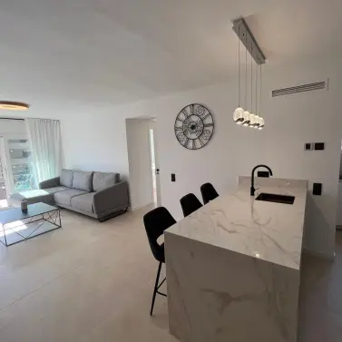 Long-term rent of middle floor apartment in Marbella
