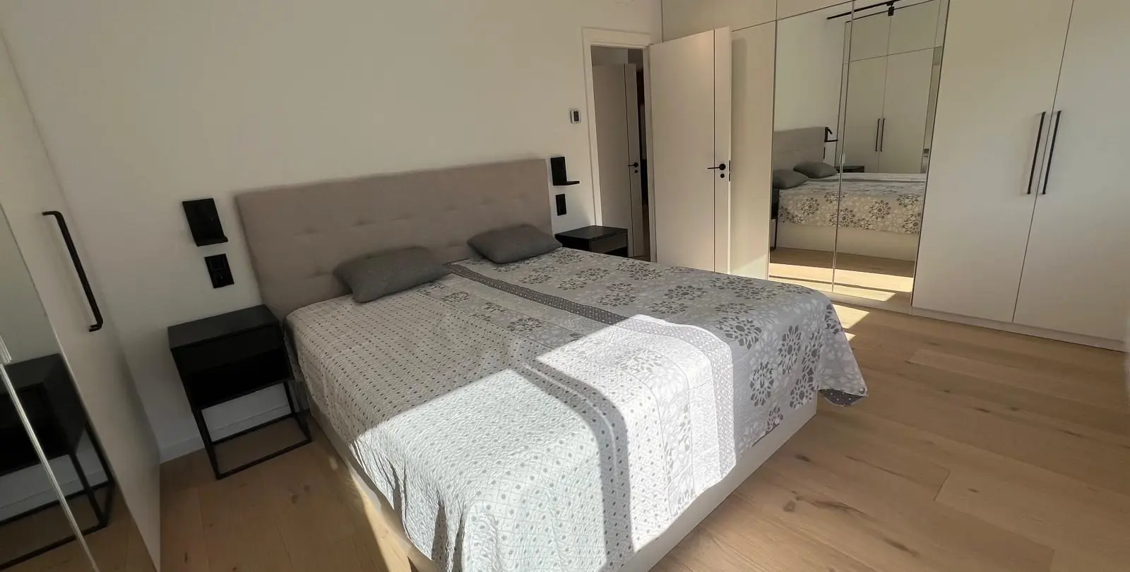 Продажа апартаментов на среднем этаже в Marbella 10