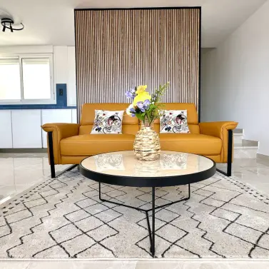 Sale of middle floor apartment in La Cala de Mijas