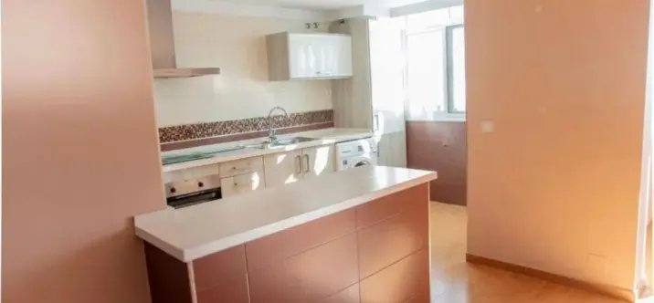 Sale of middle floor apartment in San Pedro de Alcántara 4