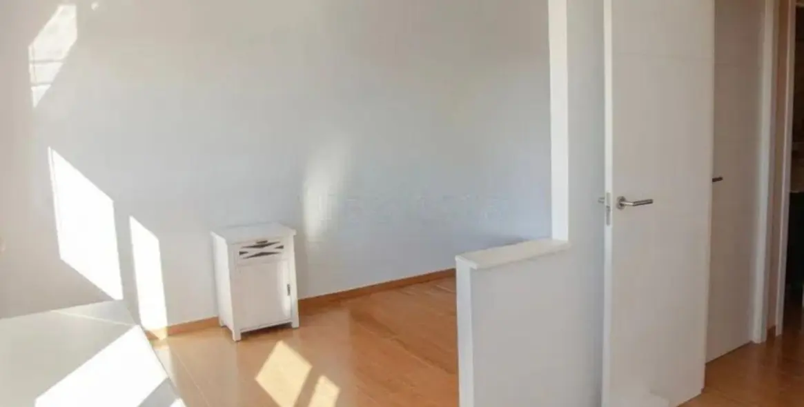 Sale of middle floor apartment in San Pedro de Alcántara 17