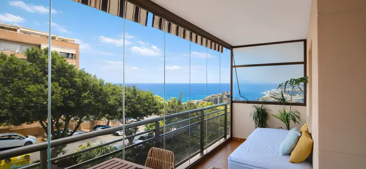 Sale of middle floor apartment in Fuengirola 2