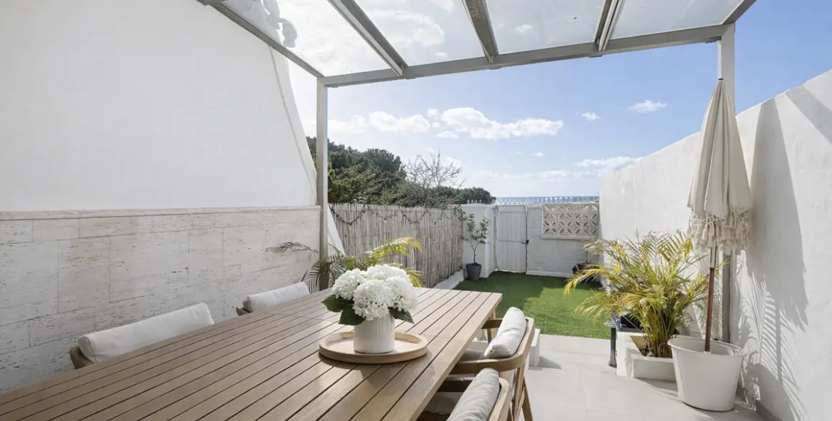 Sale of townhouse in Estepona 14