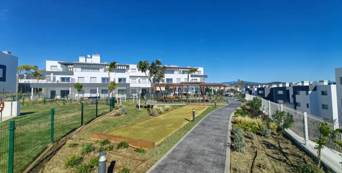 Продажа пентхауса в Estepona 36