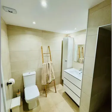 Продажа дома на две семьи в Cabopino