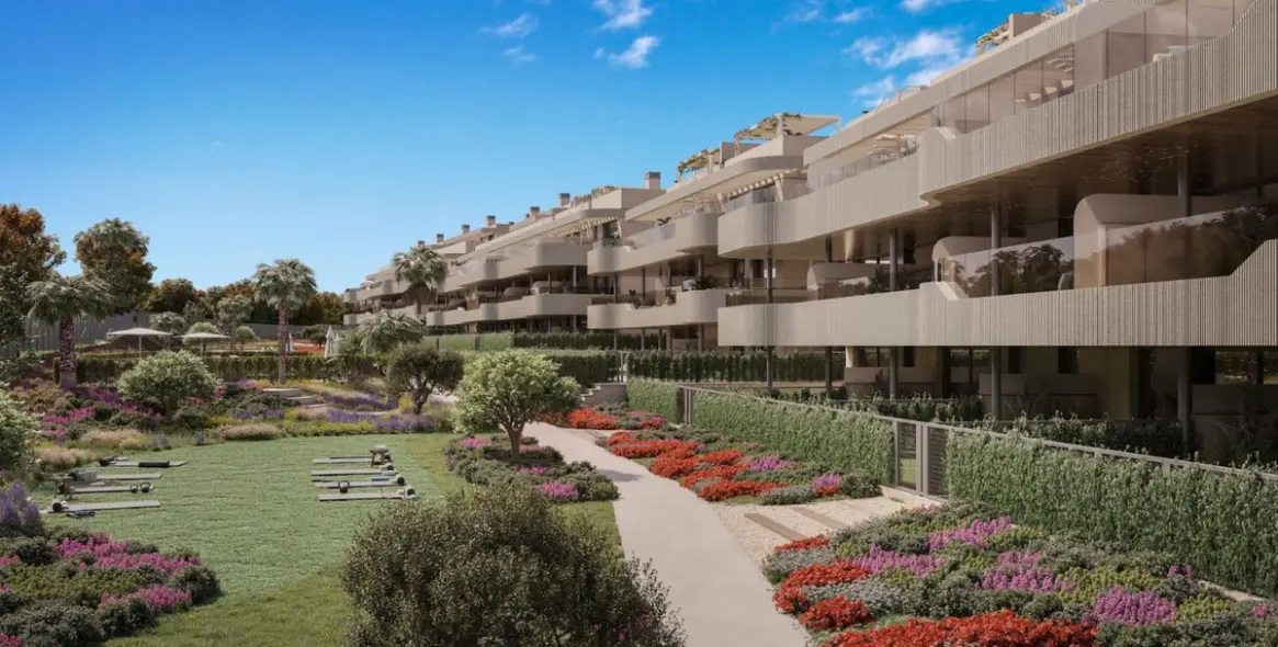 Sale of ground floor apartment in El Paraiso 17