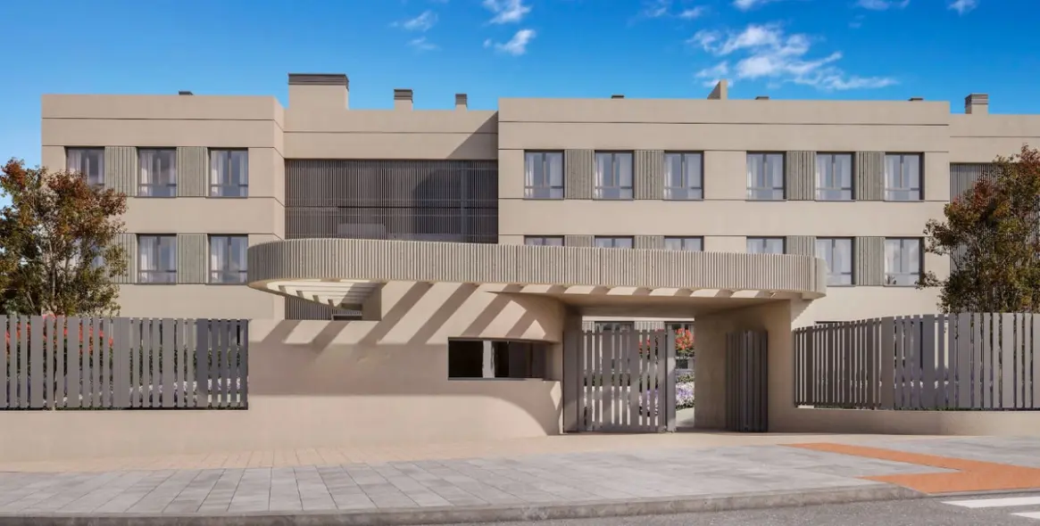 Sale of ground floor apartment in El Paraiso 19