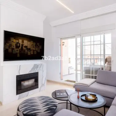 Sale of penthouse in Nueva Andalucía