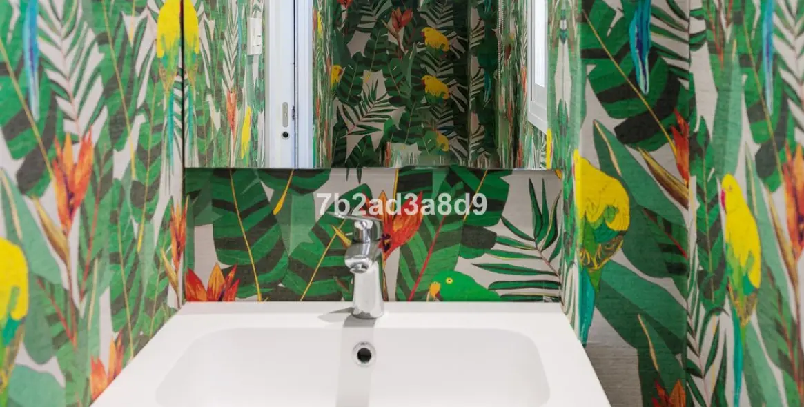 Sale of penthouse in Nueva Andalucía 19