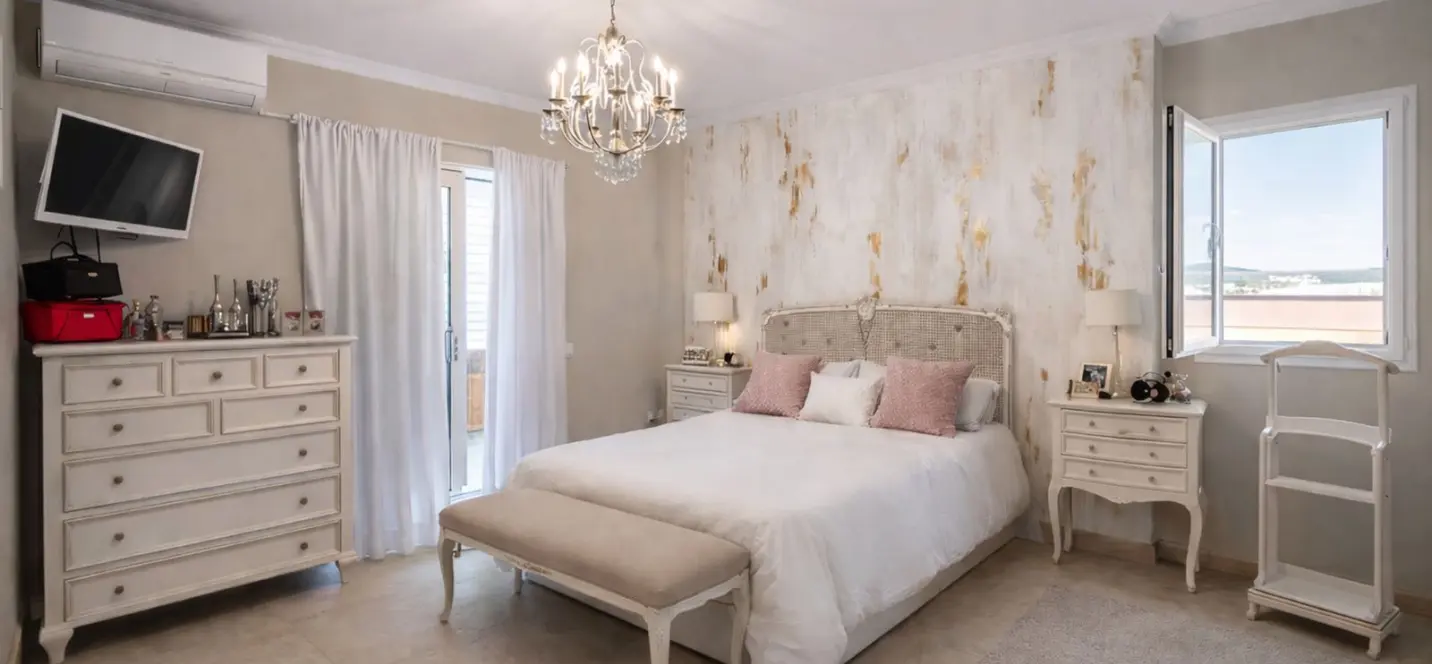 Sale of townhouse in San Pedro de Alcántara 2