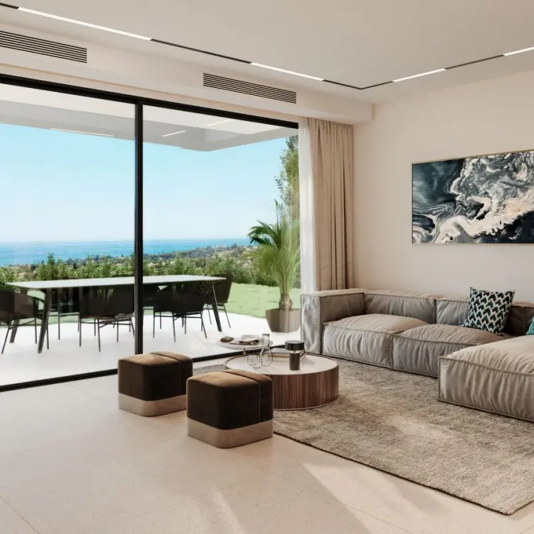 Sale of townhouse in Elviria