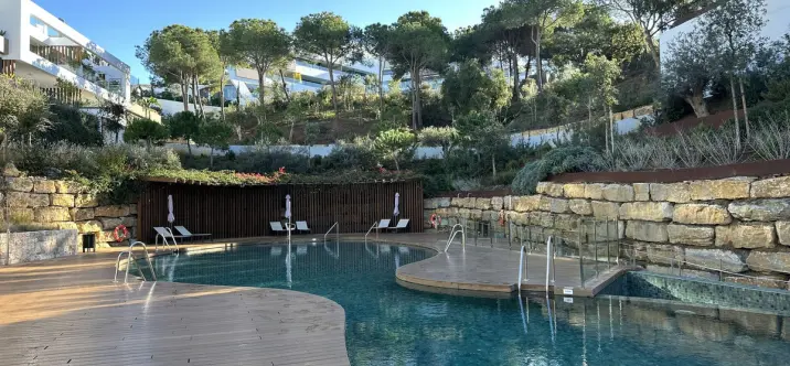 Venta de apartamento en planta baja en Cabopino 1