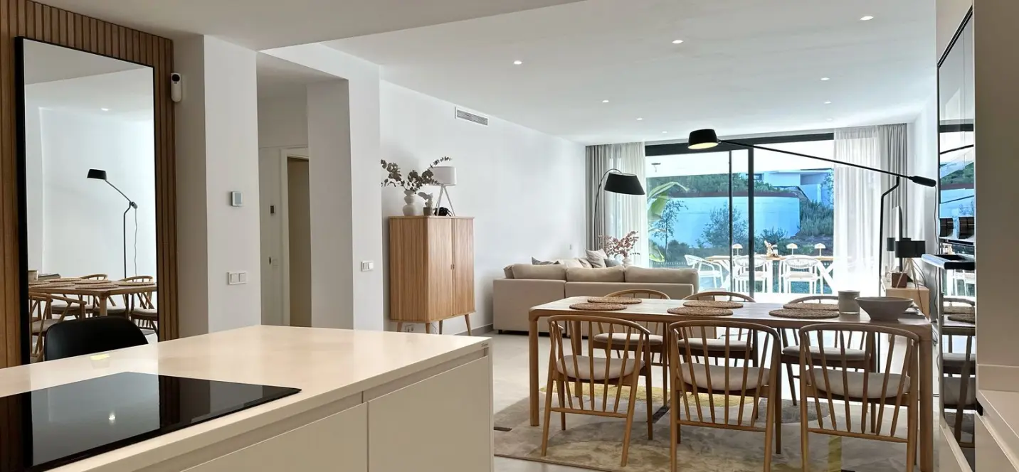 Sale of ground floor apartment in Cabopino 2