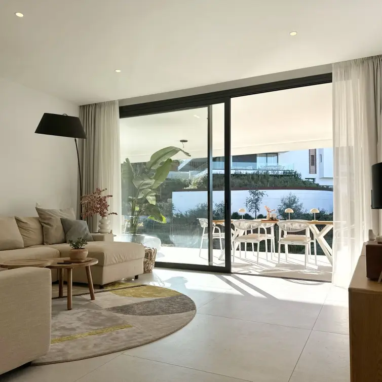 Sale of ground floor apartment in Cabopino