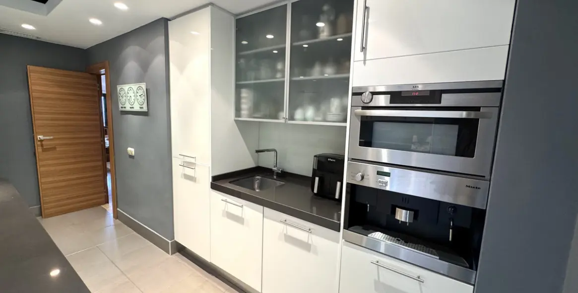 Sale of penthouse duplex in Monte Halcones 7