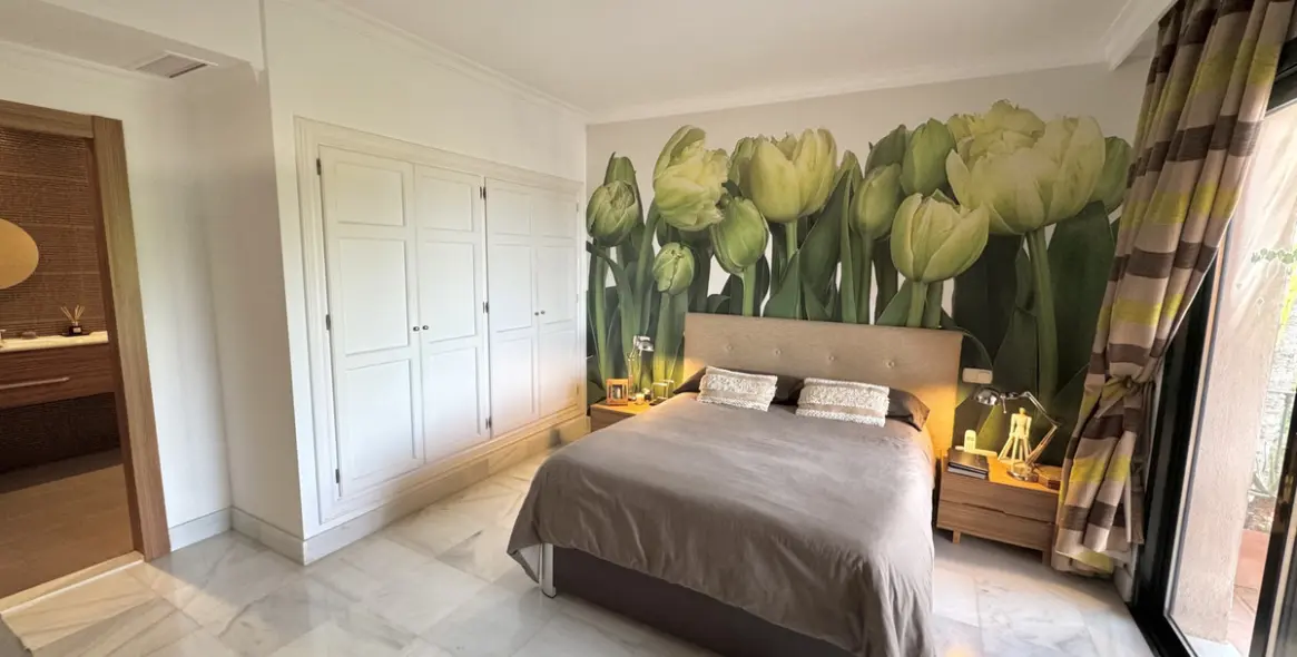 Sale of penthouse duplex in Monte Halcones 14