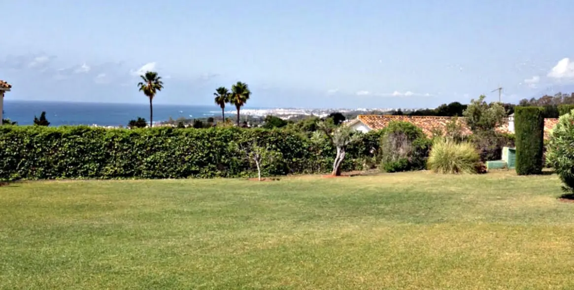 Продажа  жилого участка в Marbella 1