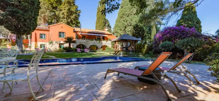 Продажа мини-отелz в Torremolinos 1