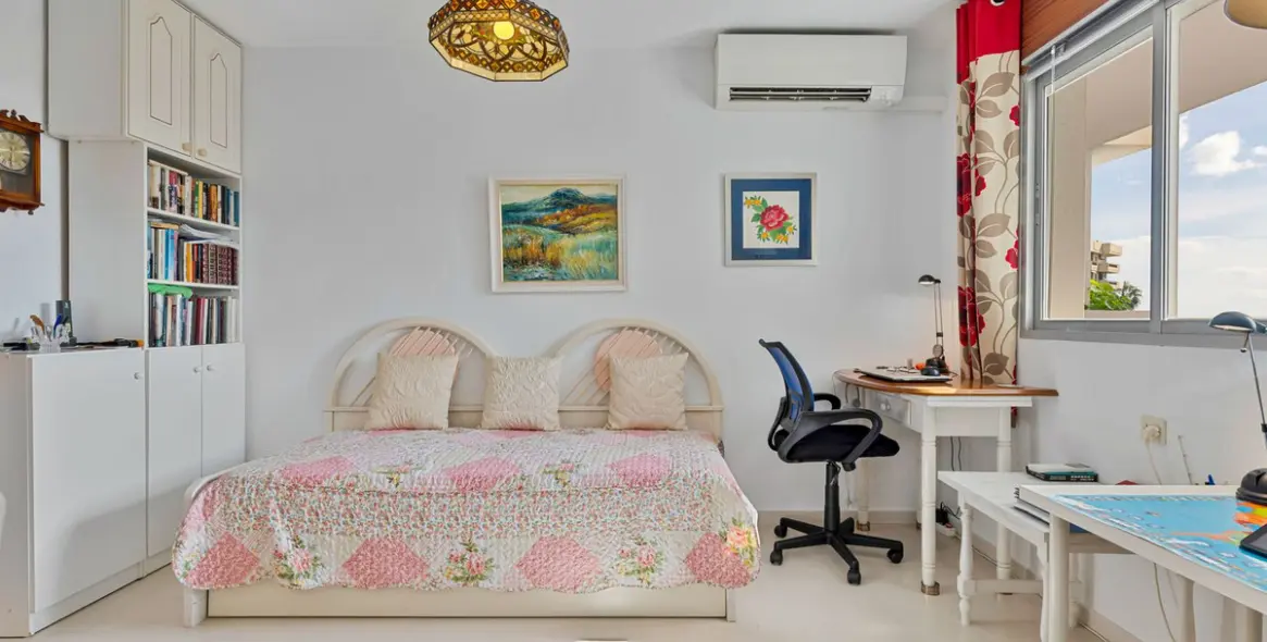 Продажа апартаментов на среднем этаже в Los Boliches 10