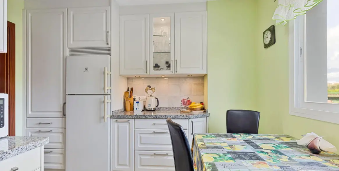 Продажа апартаментов на среднем этаже в Los Boliches 12