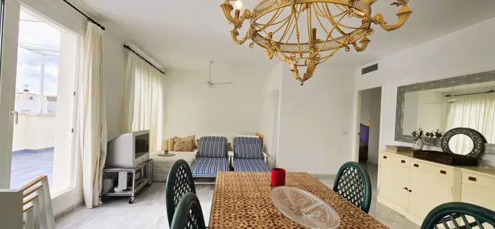 Sale of middle floor apartment in Nueva Andalucía 4