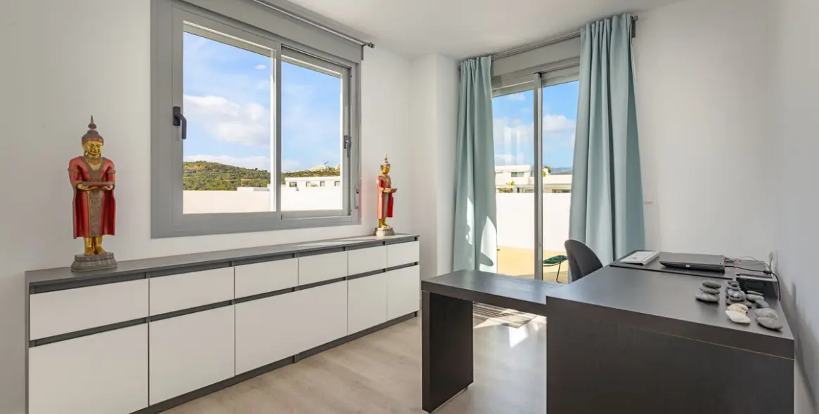 Venta de ático en Estepona 9