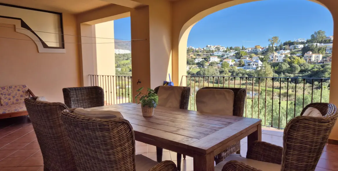 Sale of ground floor apartment in Valle Romano 1