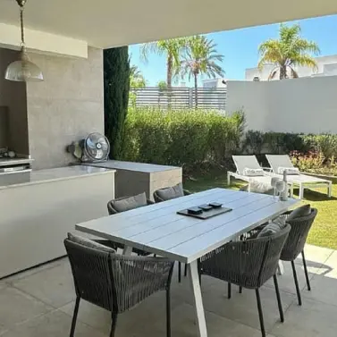 Sale of ground floor apartment in New Golden Mile