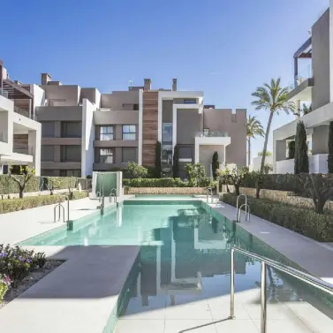 Sale of ground floor apartment in New Golden Mile