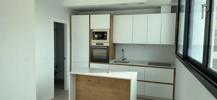 Venta de ático en Estepona 2