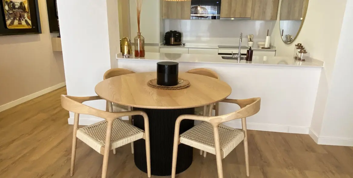 Продажа апартаментов на среднем этаже в Estepona 6