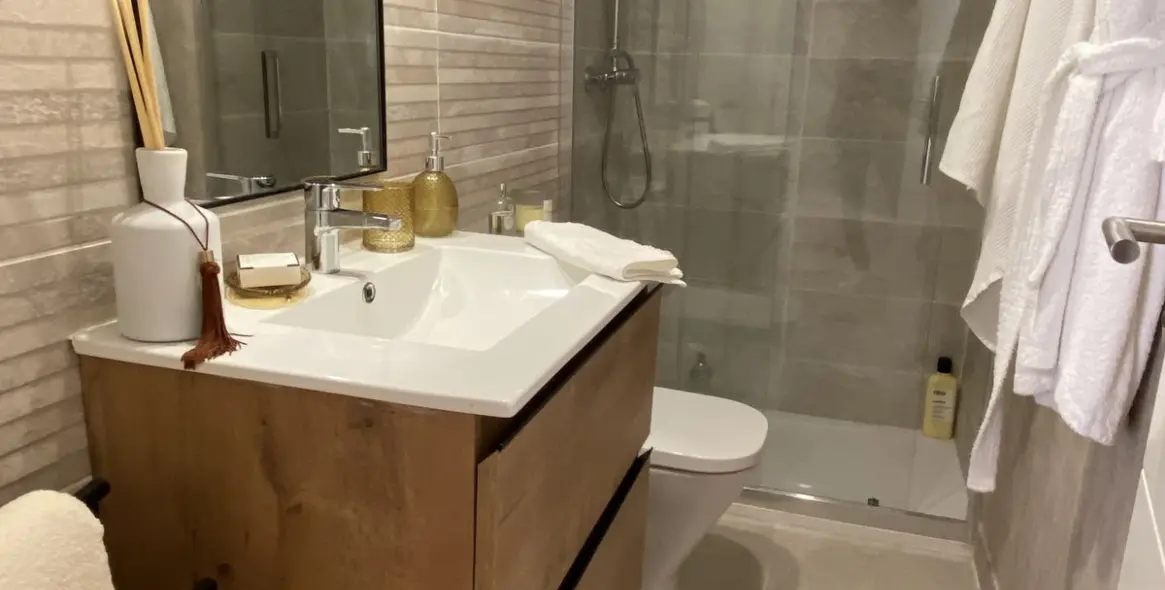 Продажа апартаментов на среднем этаже в Estepona 17