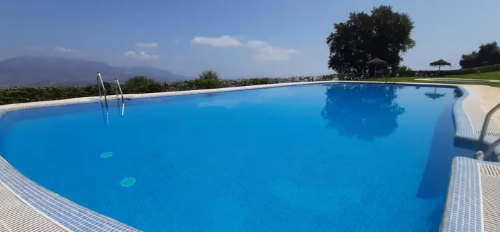 Долгосрочная аренда таунхауса в La Mairena 0