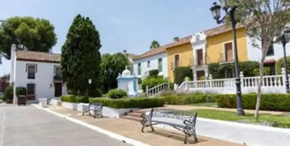 Venta de adosado en Guadalmina Baja 4