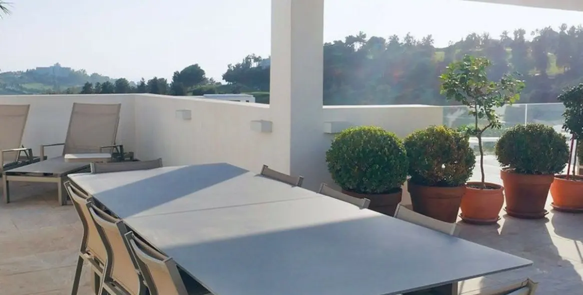 Продажа пентхауса в Benahavís 6