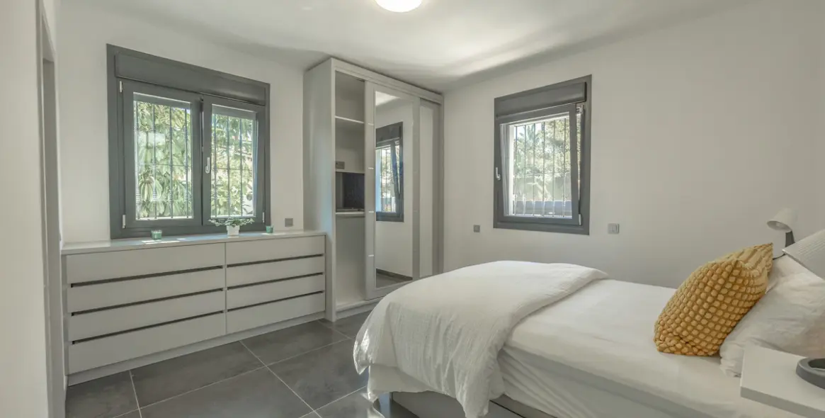 Долгосрочная аренда  отдельно стоящей виллы в Nueva Andalucía 22