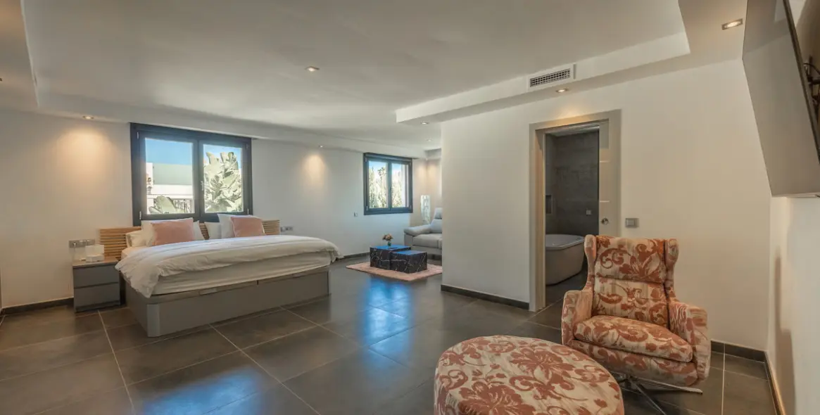 Долгосрочная аренда  отдельно стоящей виллы в Nueva Andalucía 37