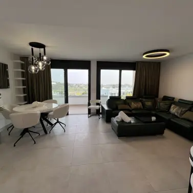 Venta de apartamento en planta media en Atalaya