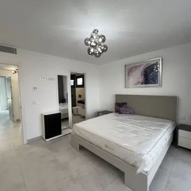 Продажа апартаментов на среднем этаже в Atalaya