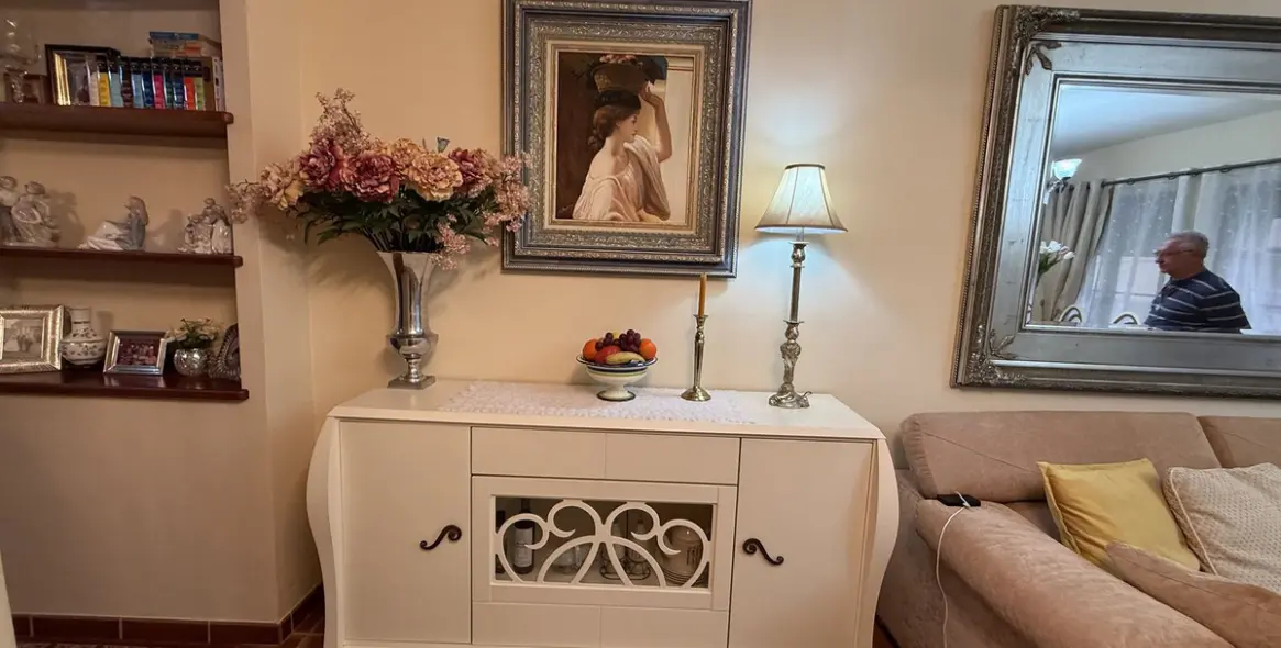 Продажа апартаментов на среднем этаже в Los Boliches 10