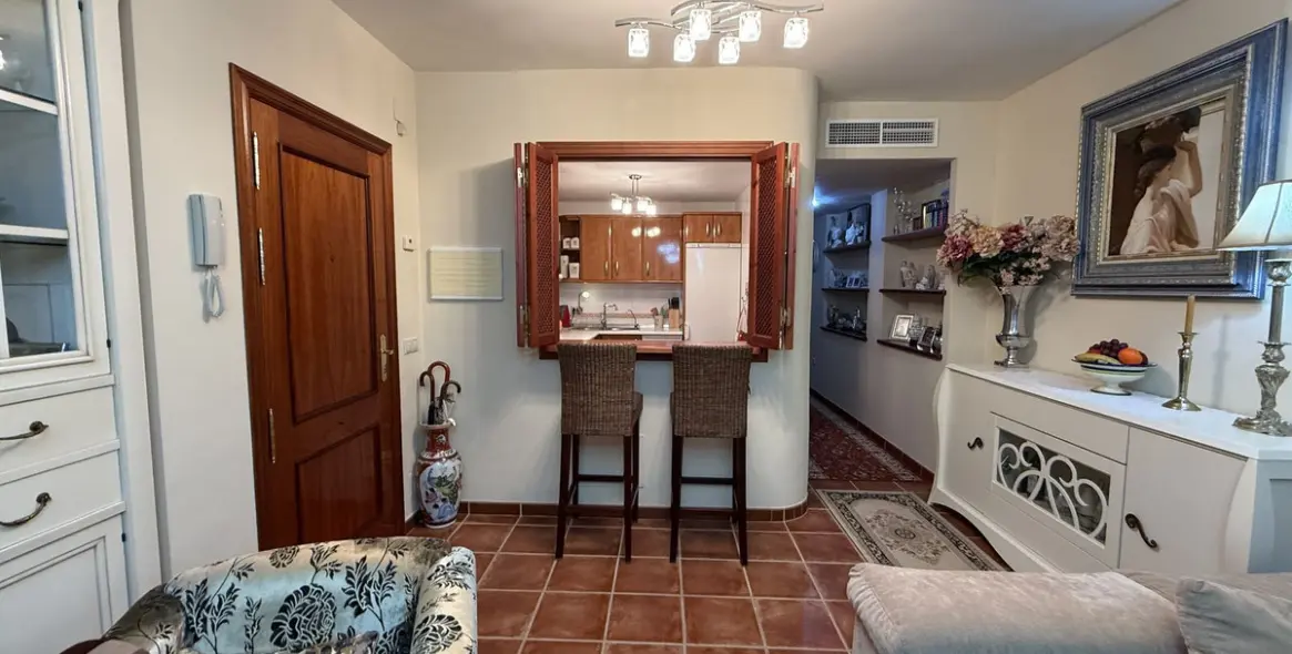 Продажа апартаментов на среднем этаже в Los Boliches 12