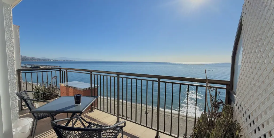 Sale of penthouse in Fuengirola 3