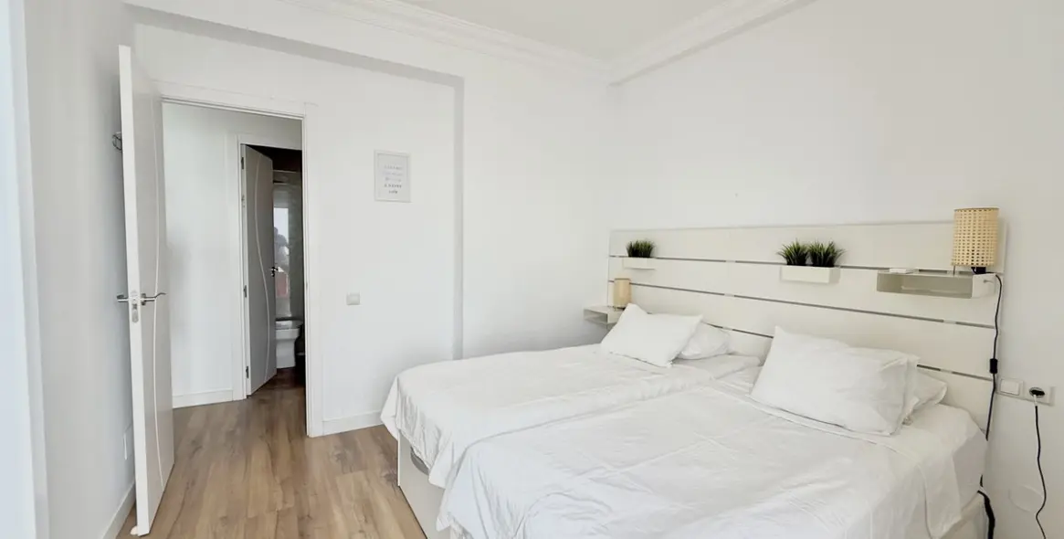 Sale of penthouse in Fuengirola 13