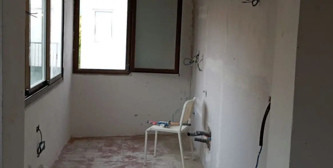 Sale of middle floor apartment in Puerto Banús 7