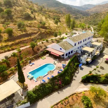 Venta de hotel en Guaro