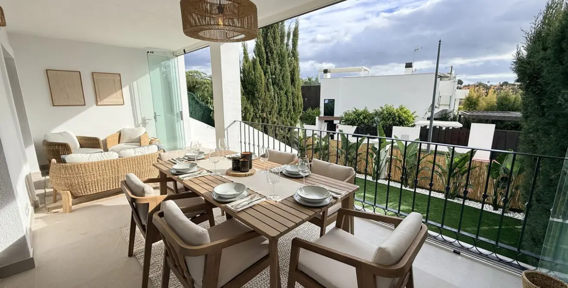 Продажа таунхауса в Estepona 1