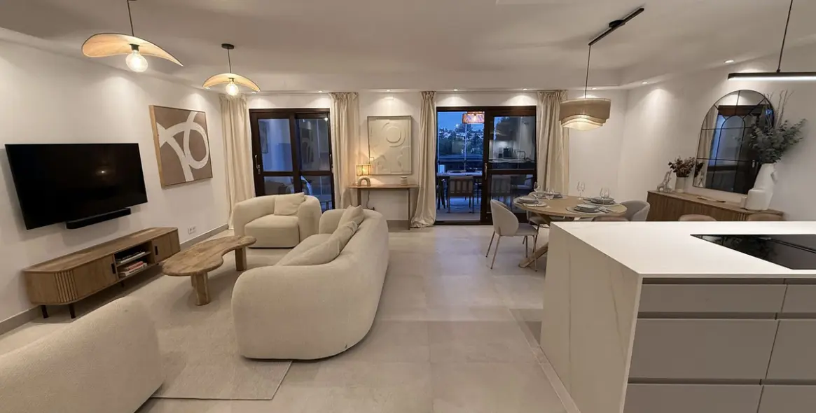 Продажа таунхауса в Estepona 3