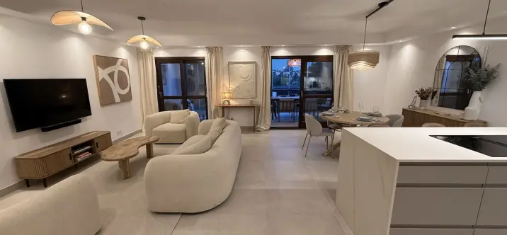 Venta de adosado en Estepona 2